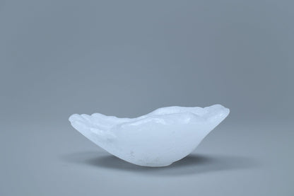 OCEANUS CANDLE HAND