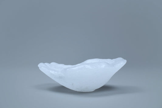 OCEANUS CANDLE HAND